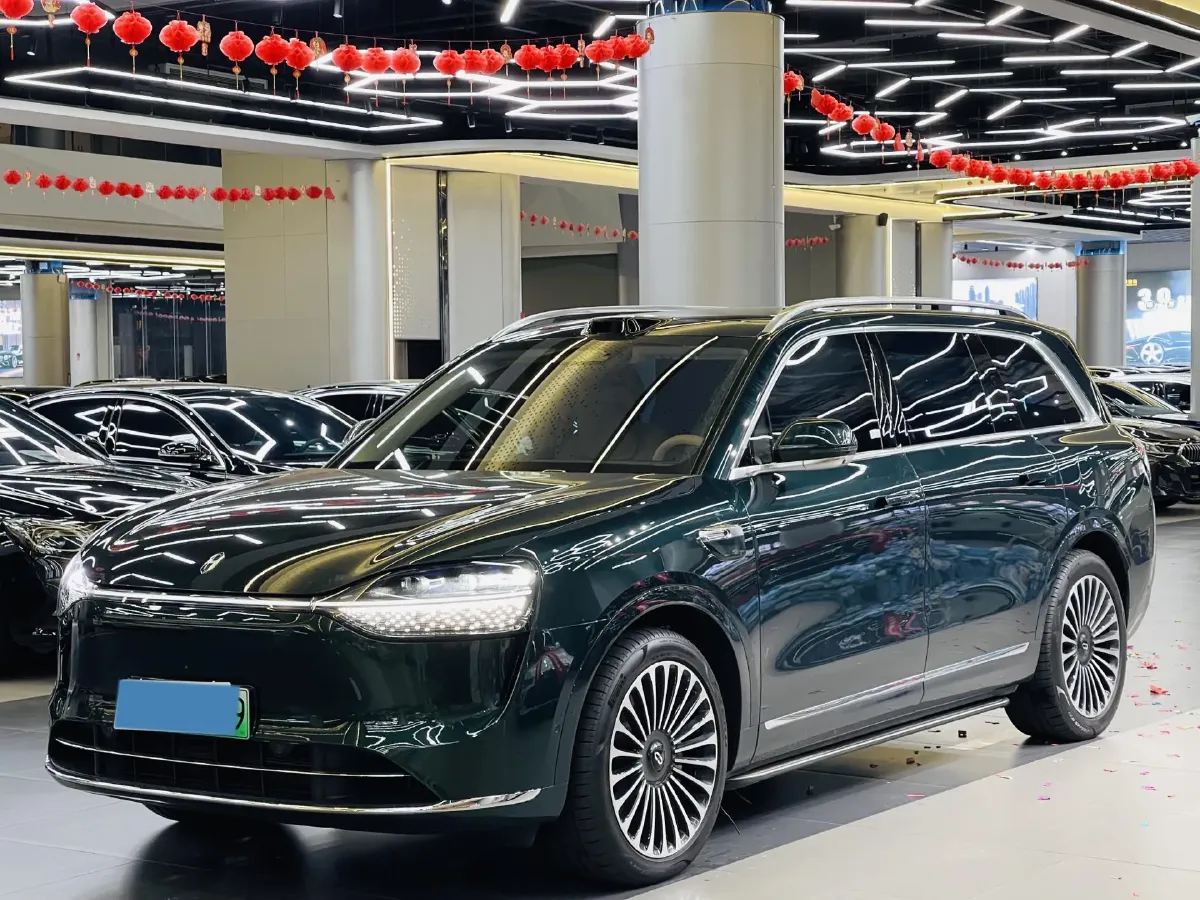 2025 AITO AITO M9 REEV 160HP REEV 52KWH,autocango,china used car exporter,china ev exporter,chinese used car exporter,chinese used ev exporter