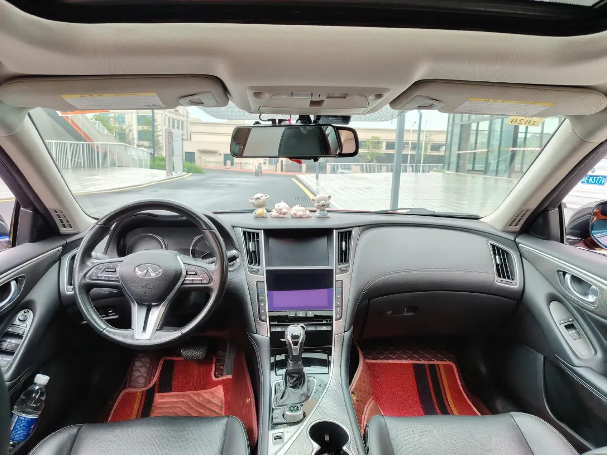 2018 Jeep Grand Commander 2.0T 265HP L4 9AT,autocango,china used car exporter,china ev exporter,chinese used car exporter,chinese used ev exporter