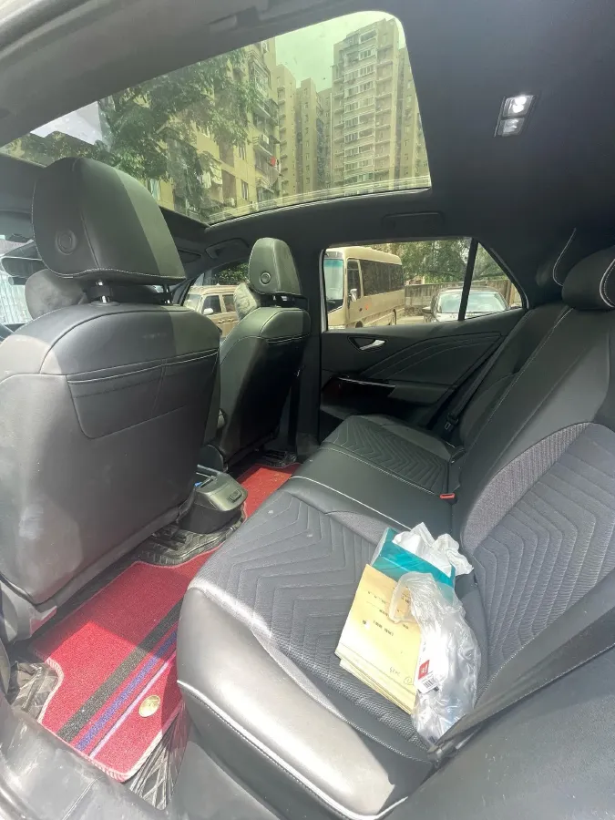 2025 Volkswagen ID.3 BEV 52.8KWH,autocango,china used car exporter,china ev exporter,chinese used car exporter,chinese used ev exporter