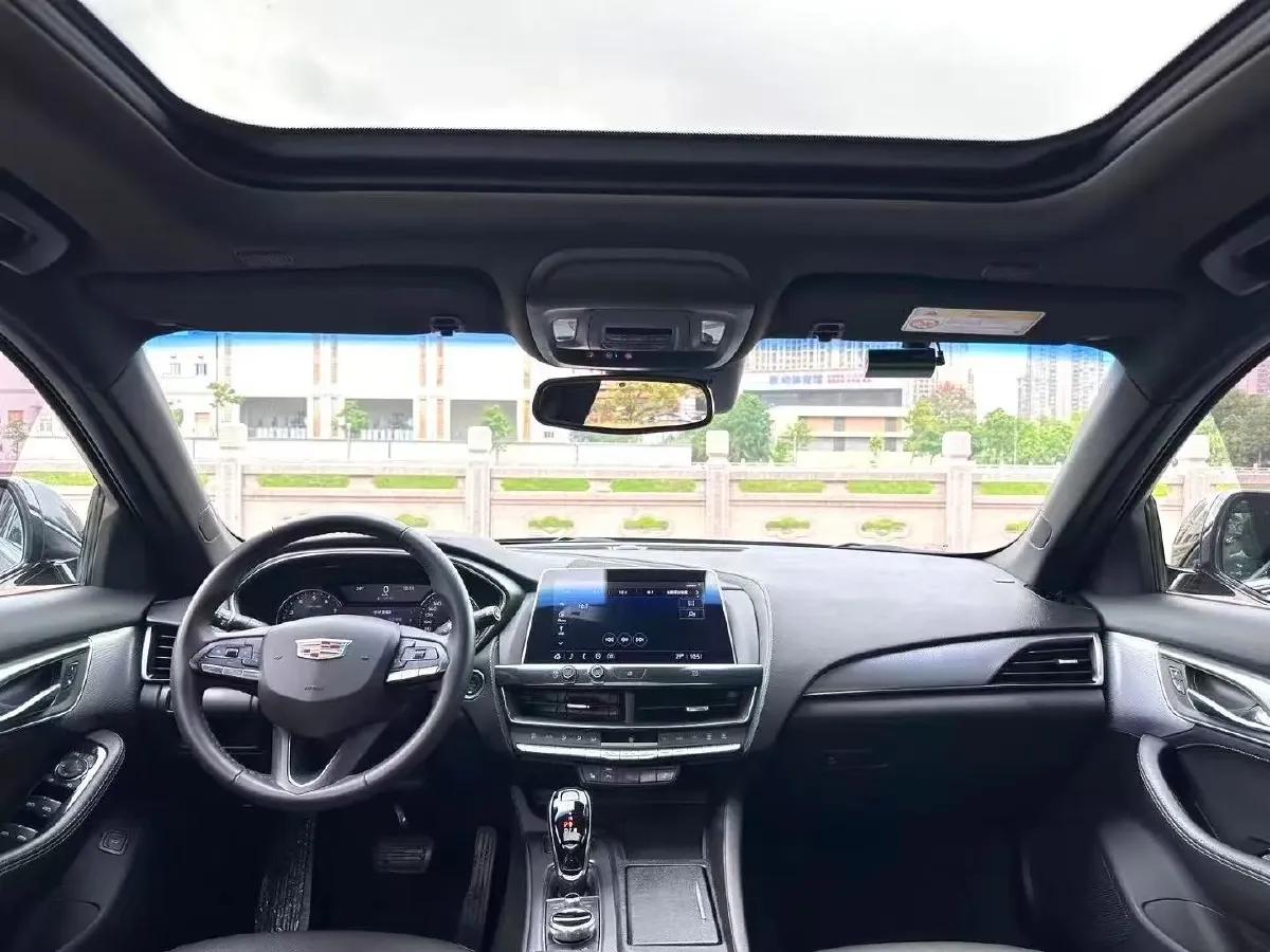 2021 Cadillac CT5 2.0T 237HP L4 10AT,autocango,china used car exporter,china ev exporter,chinese used car exporter,chinese used ev exporter