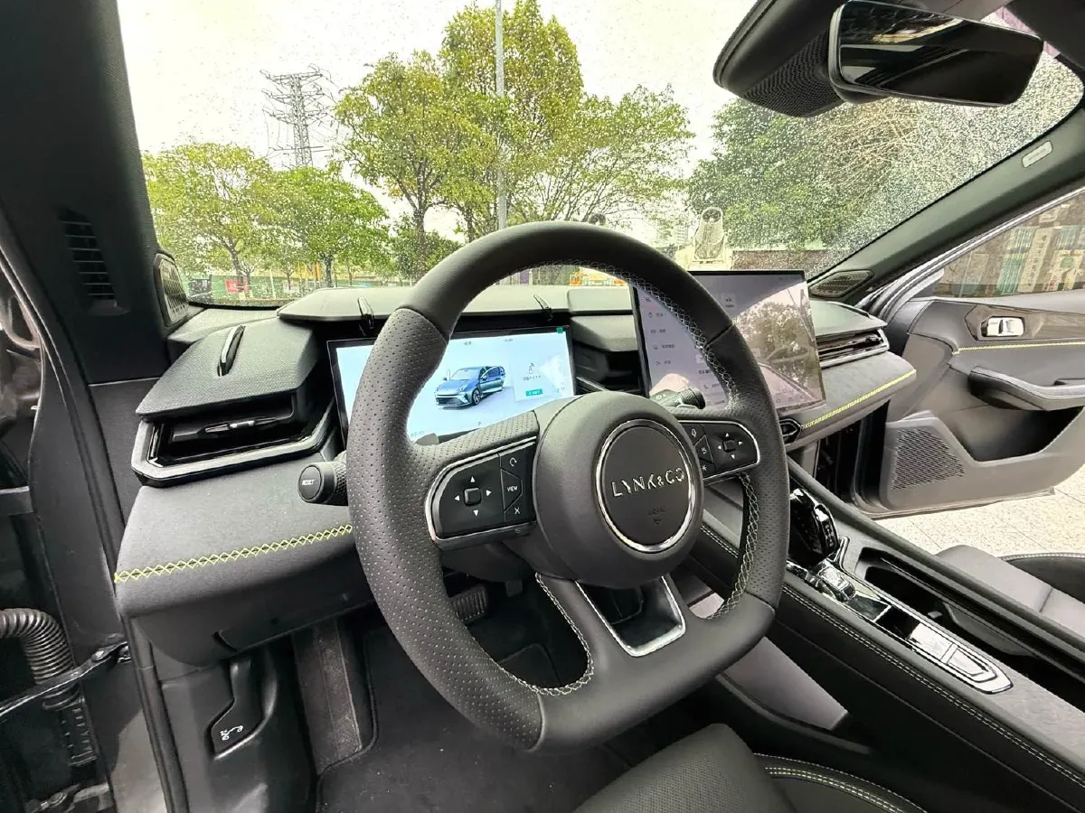 2025 LYNK&CO 03 1.5T 181HP L4 7DCT,autocango,china used car exporter,china ev exporter,chinese used car exporter,chinese used ev exporter