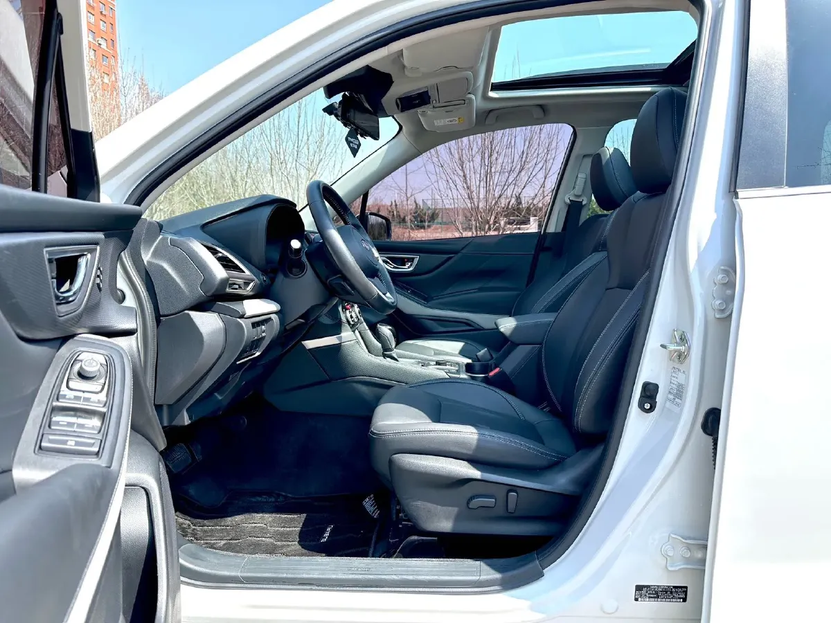 2022 Subaru Forester 2.0L 154HP H4 CVT,autocango,china used car exporter,china ev exporter,chinese used car exporter,chinese used ev exporter