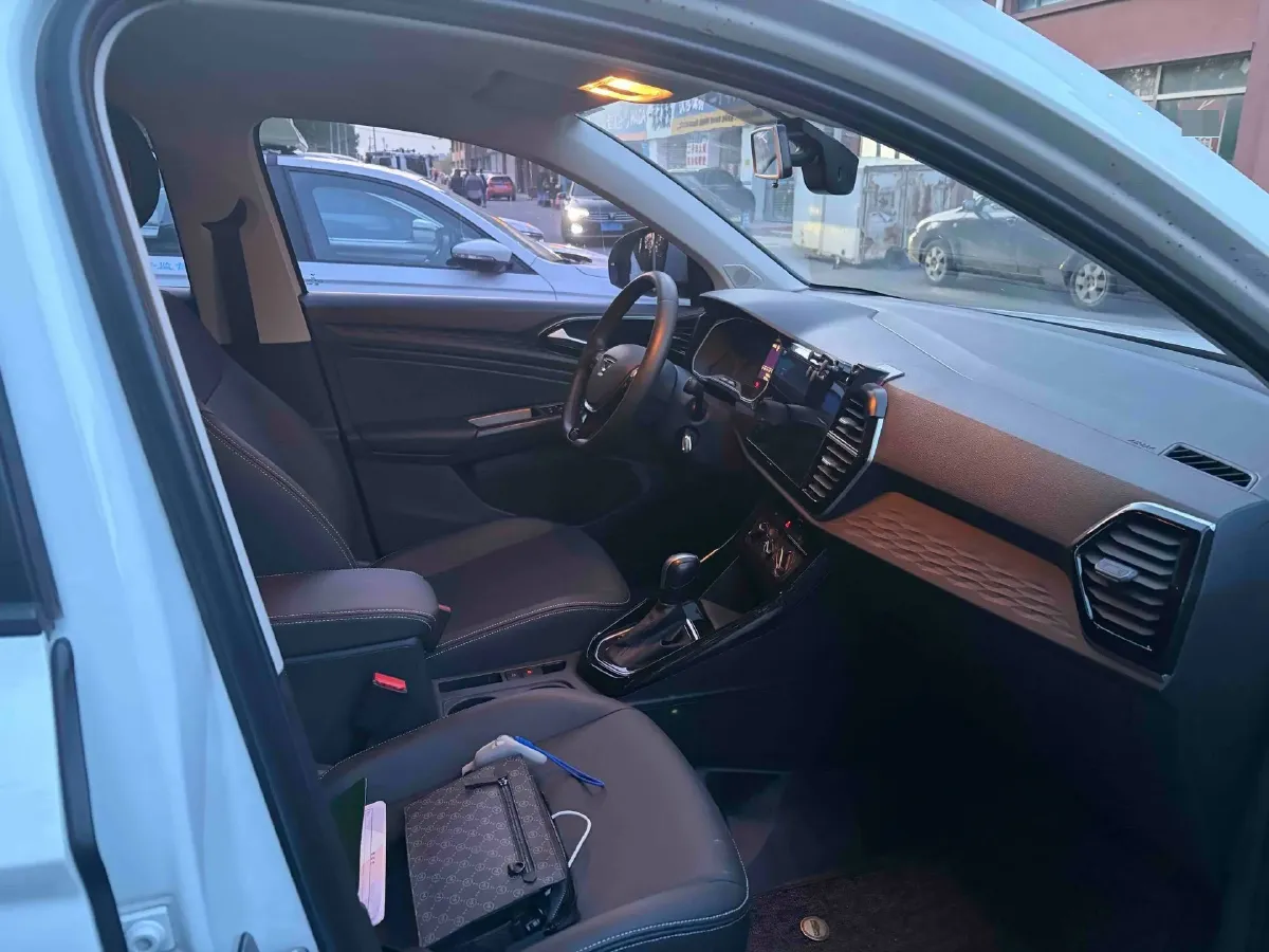2022 Jetta VS5 1.4T 150HP L4 6AT,autocango,china used car exporter,china ev exporter,chinese used car exporter,chinese used ev exporter