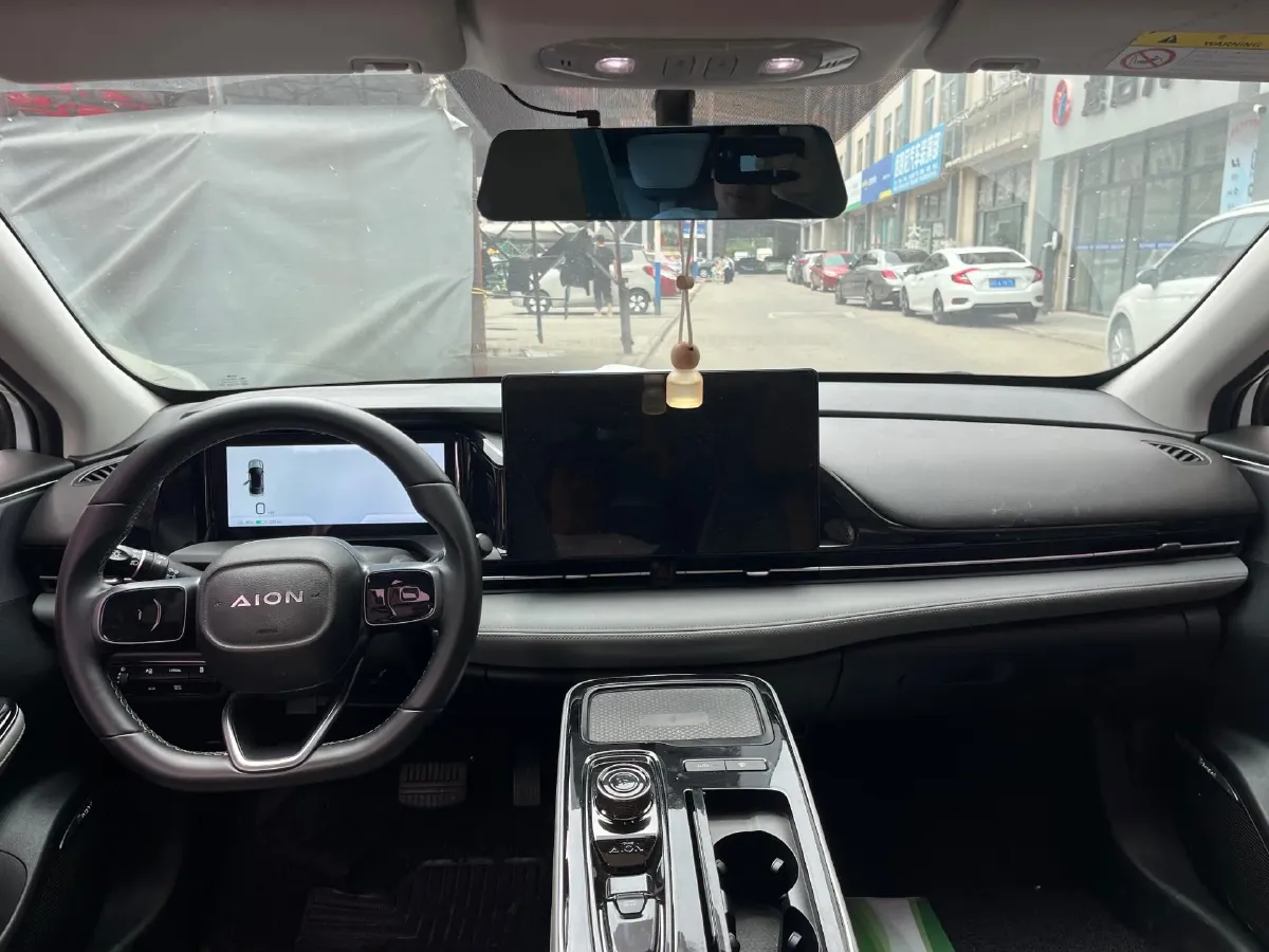 2022 ChangAn Oshan Z6 1.5T 170HP L4 6TCT PHEV 28.4KWH,autocango,china used car exporter,china ev exporter,chinese used car exporter,chinese used ev exporter
