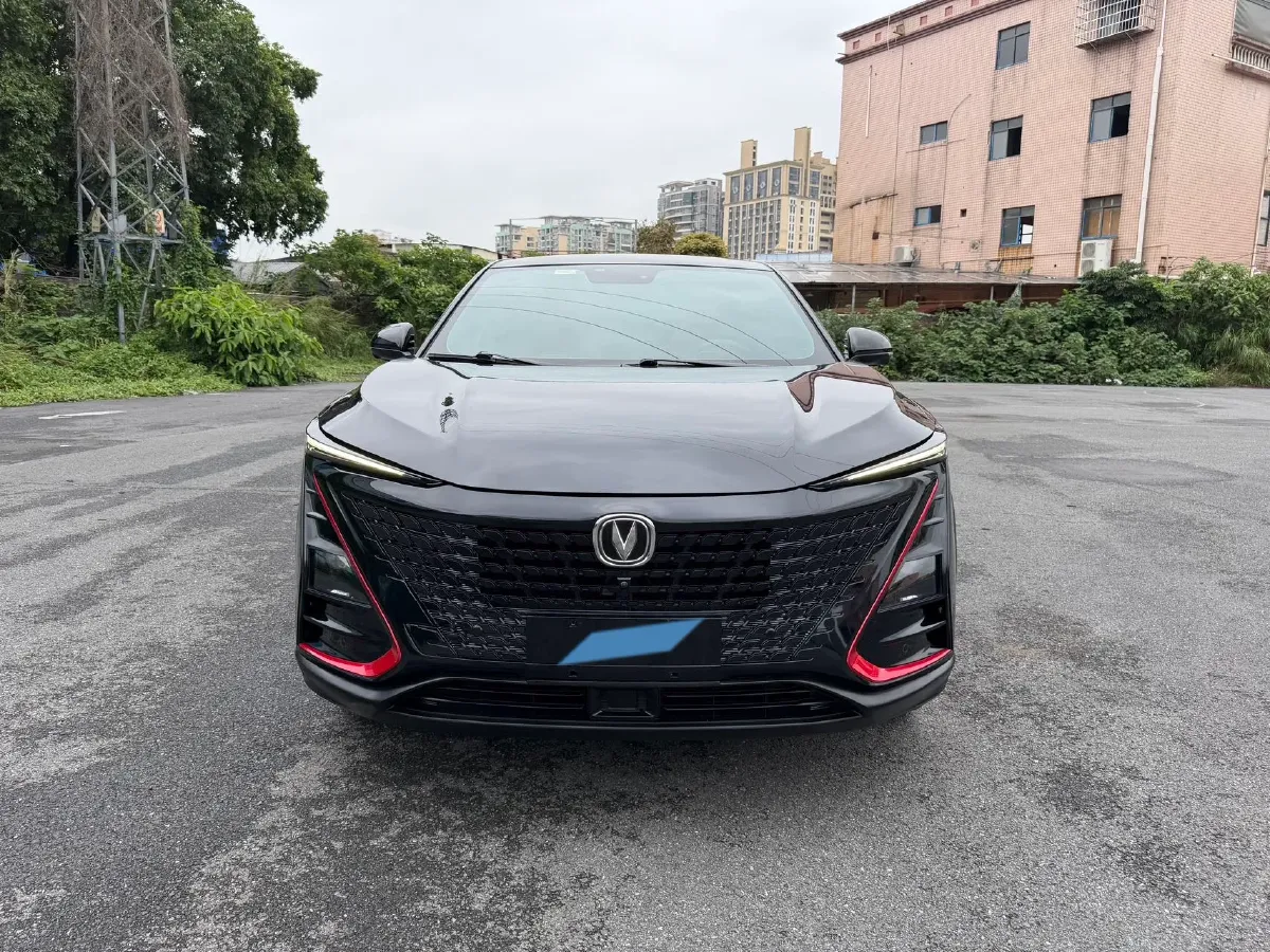 2020 ChangAn UNI-T 1.5T 180HP L4 7DCT,autocango,china used car exporter,china ev exporter,chinese used car exporter,chinese used ev exporter