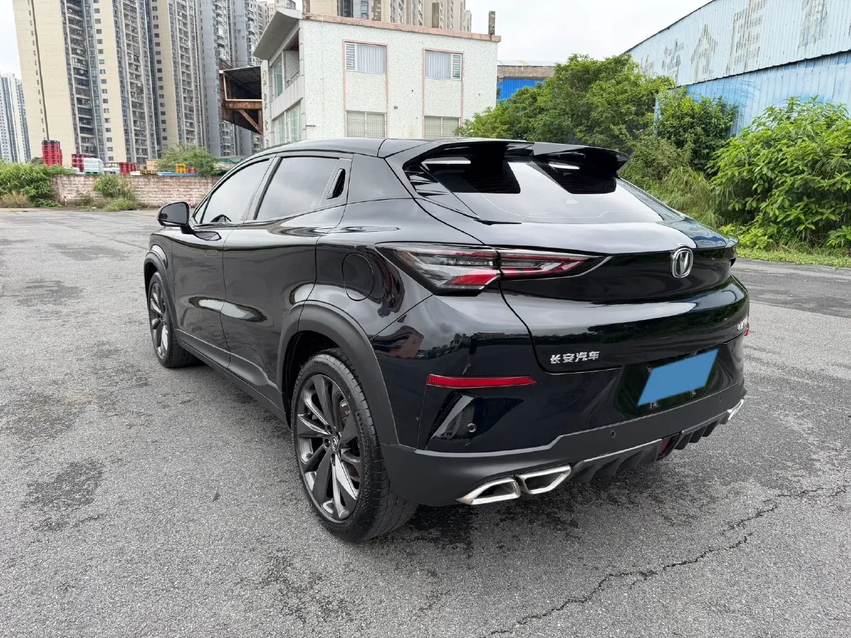 2020 ChangAn UNI-T 1.5T 180HP L4 7DCT,autocango,china used car exporter,china ev exporter,chinese used car exporter,chinese used ev exporter