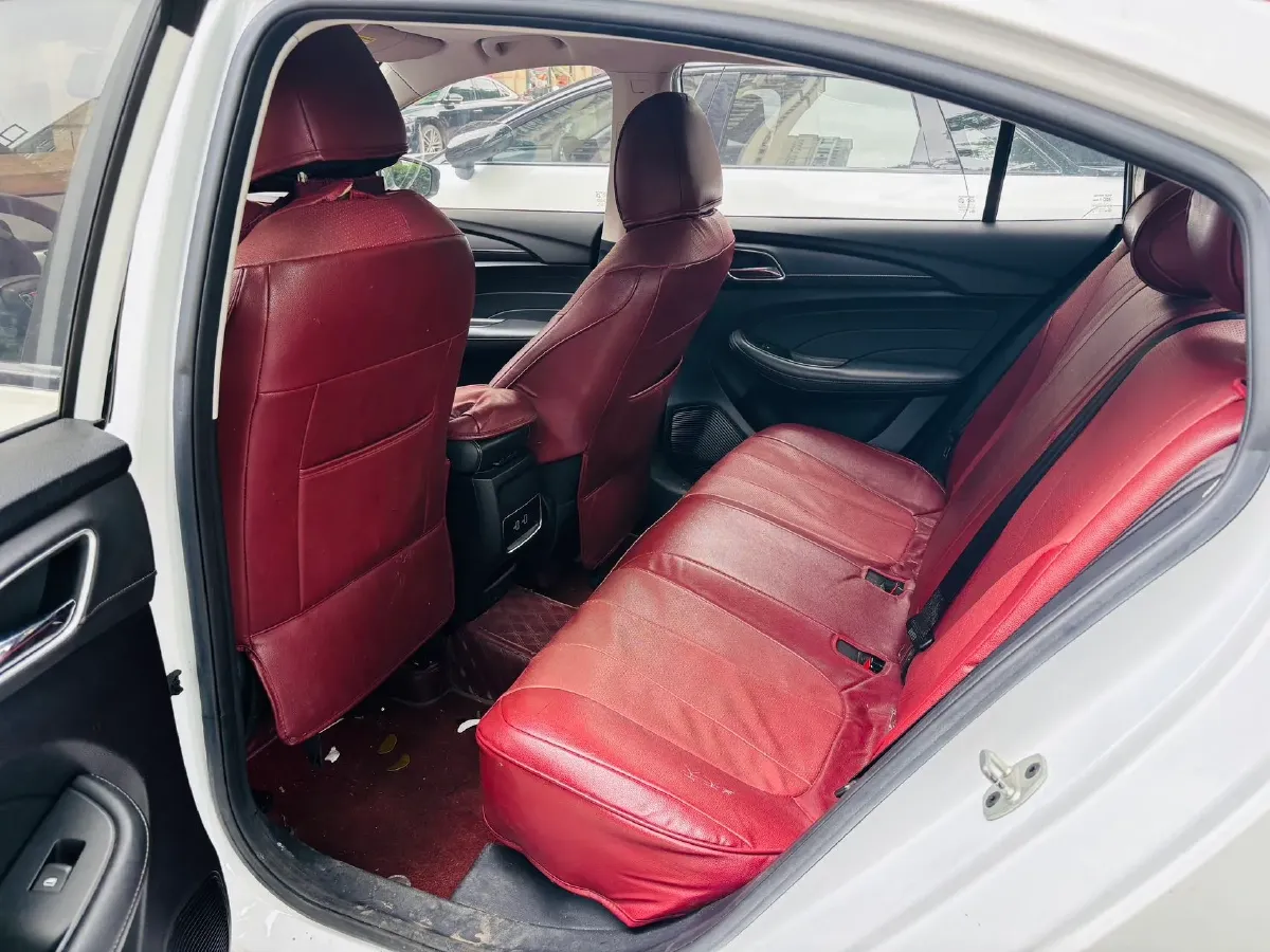 2019 Roewe i5 1.5L 120HP L4 CVT,autocango,china used car exporter,china ev exporter,chinese used car exporter,chinese used ev exporter
