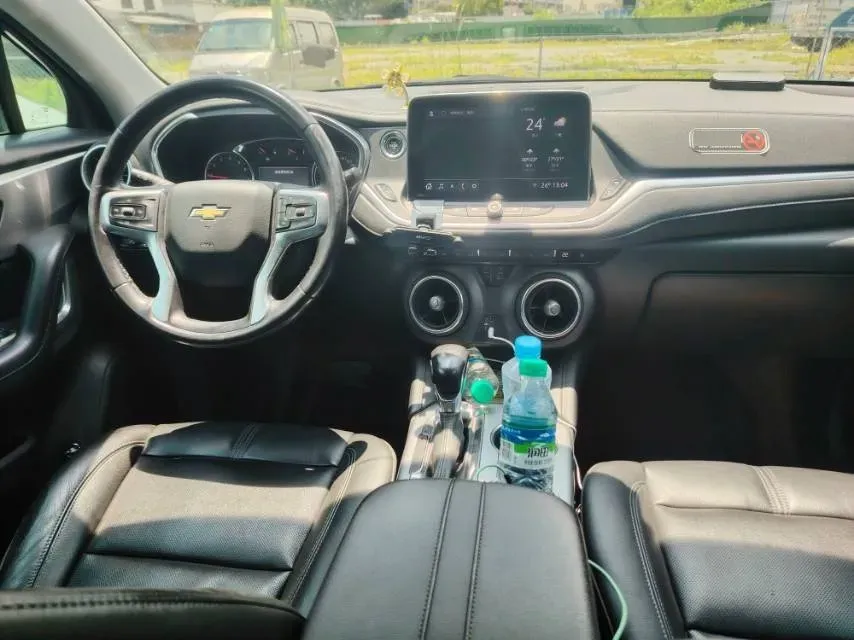 2020 Chevrolet Blazer 2.0T 237HP L4 9AT,autocango,china used car exporter,china ev exporter,chinese used car exporter,chinese used ev exporter