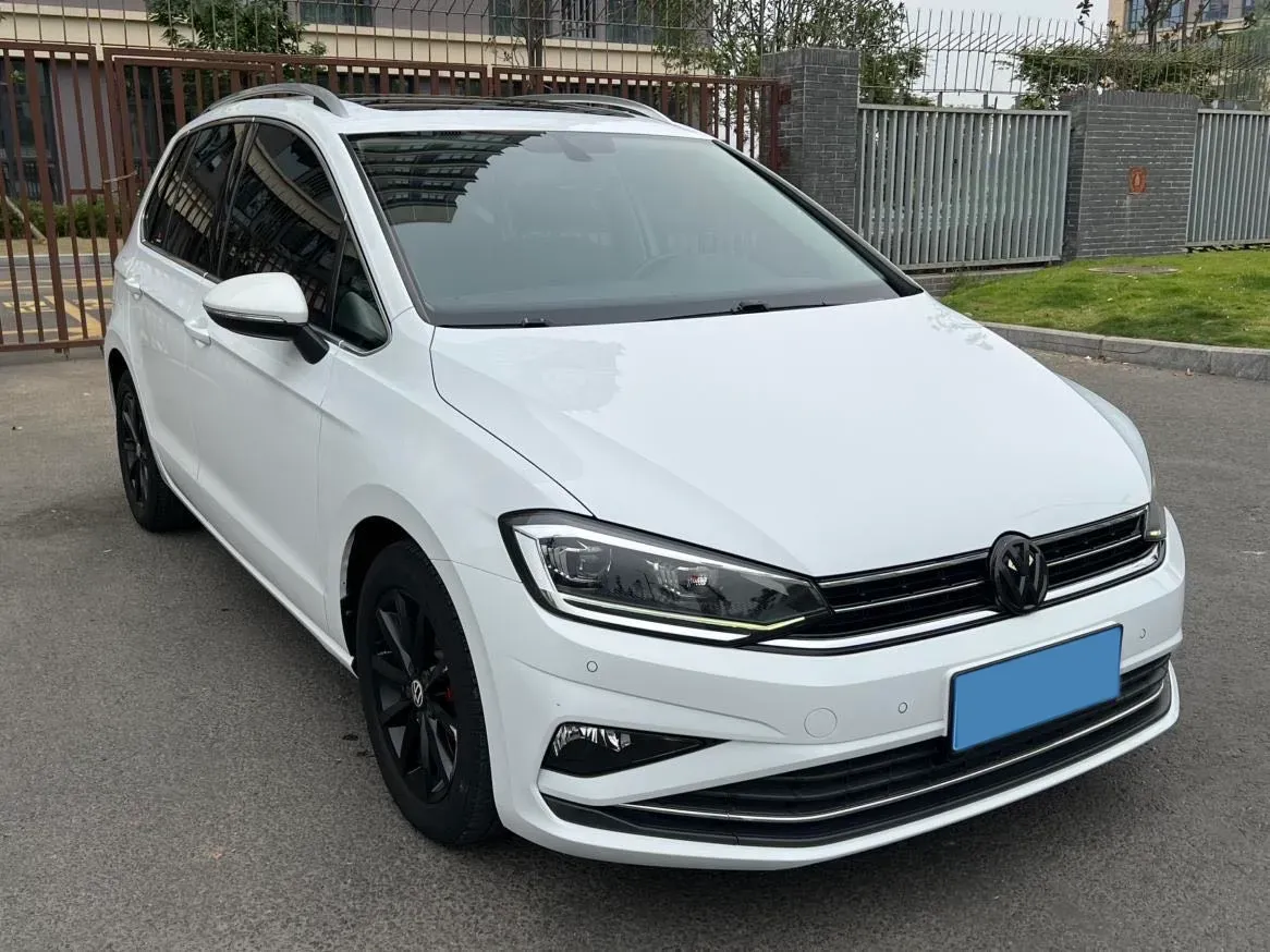2020 Volkswagen Golf Sportsvan 1.4T 150HP L4 7DCT,autocango,china used car exporter,china ev exporter,chinese used car exporter,chinese used ev exporter