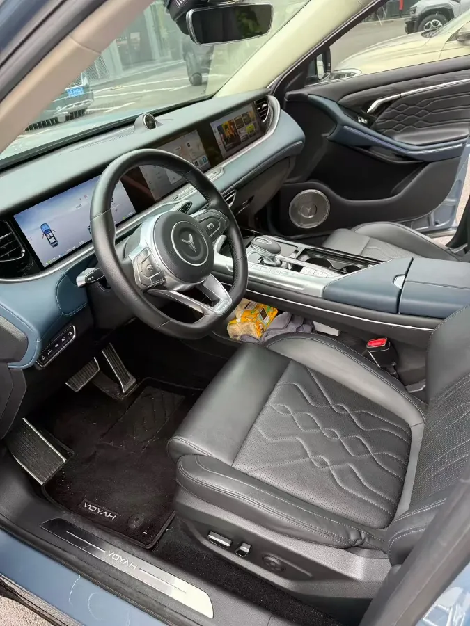 2021 Voyah FREE Range Extended 109HP REEV 33KWH,autocango,china used car exporter,china ev exporter,chinese used car exporter,chinese used ev exporter