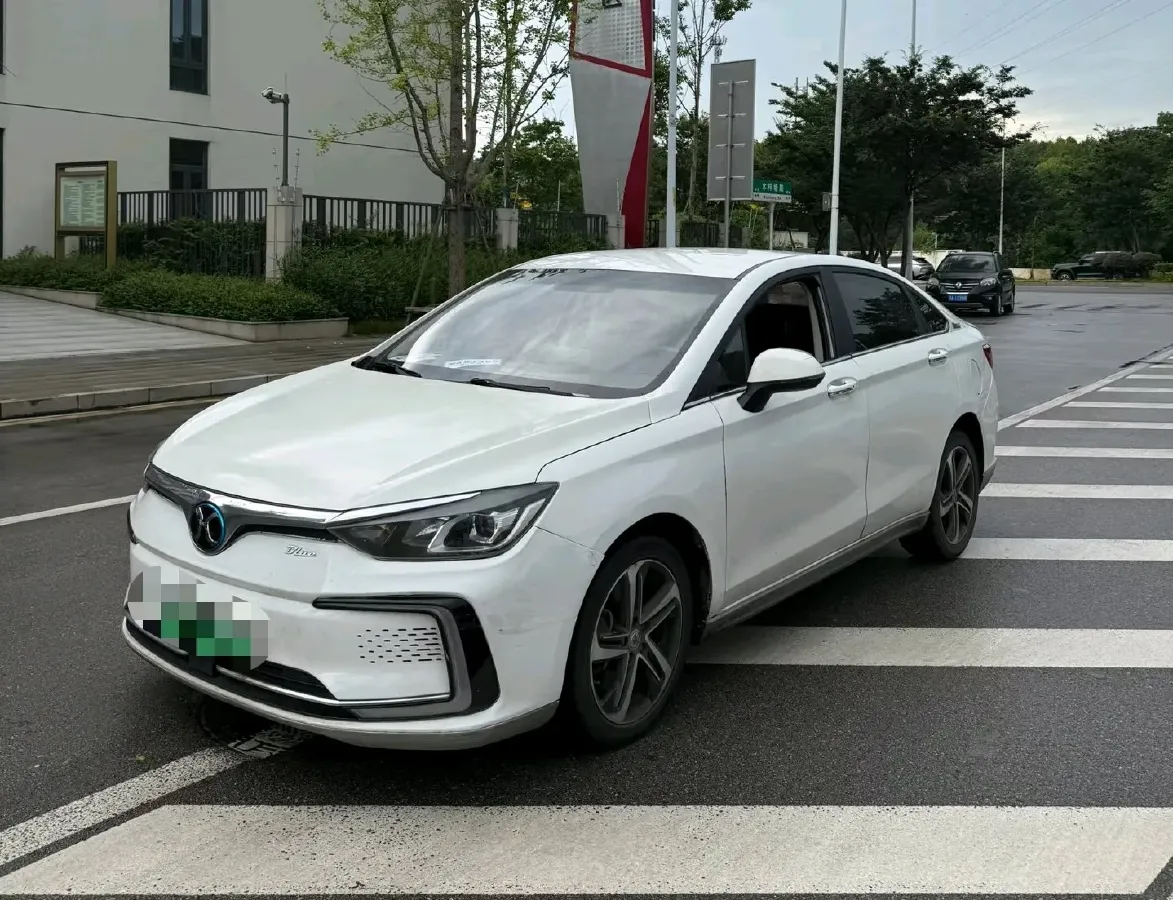 2018 BeiJing Auto EU5 BEV 53.66KWH,autocango,china used car exporter,china ev exporter,chinese used car exporter,chinese used ev exporter