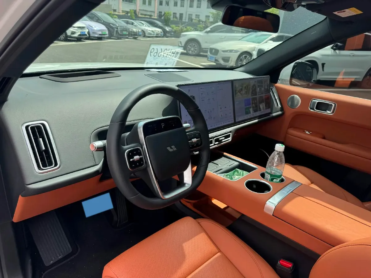 2024 Li L6 Range Extended 154HP L4 REEV 36.8KWH,autocango,china used car exporter,china ev exporter,chinese used car exporter,chinese used ev exporter