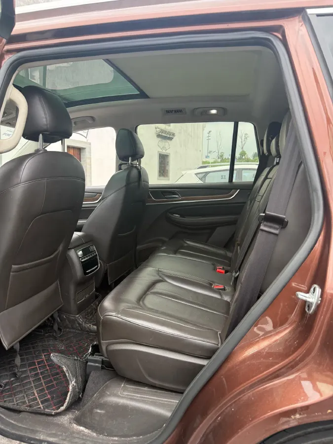 2018 Roewe RX5 2.0T 220HP L4 6DCT,autocango,china used car exporter,china ev exporter,chinese used car exporter,chinese used ev exporter