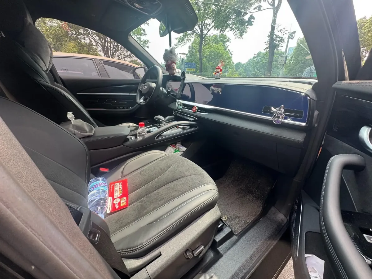 2024 Geely Monjaro 2.0T 238HP L4 8AT,autocango,china used car exporter,china ev exporter,chinese used car exporter,chinese used ev exporter
