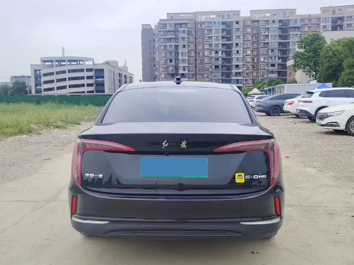 2024 HongQi E-QM5 BEV 60KWH,autocango,china used car exporter,china ev exporter,chinese used car exporter,chinese used ev exporter