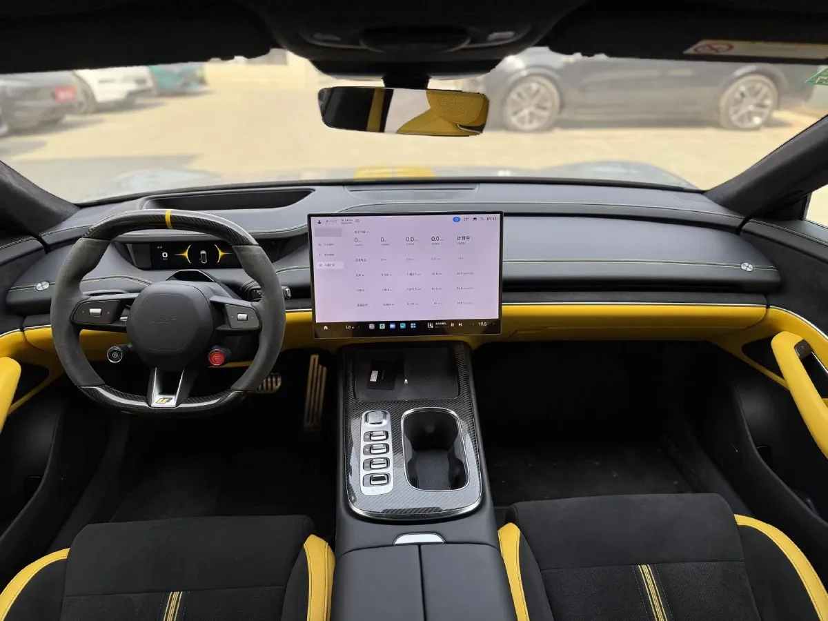 2025 MI SU7 Ultra BEV 93.7KWH,autocango,china used car exporter,china ev exporter,chinese used car exporter,chinese used ev exporter