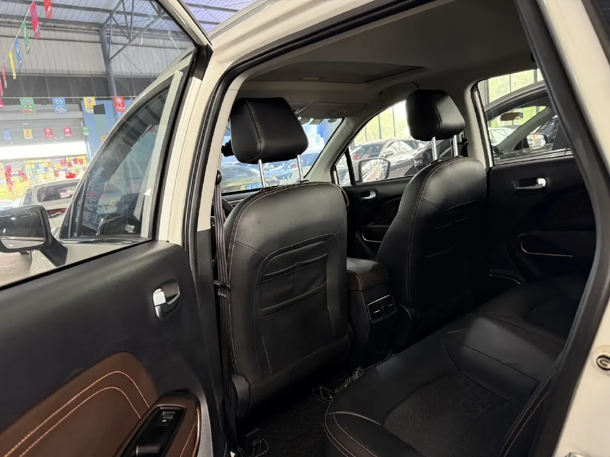 2019 GAC Trumpchi GS3 1.5T 163HP L3 7DCT,autocango,china used car exporter,china ev exporter,chinese used car exporter,chinese used ev exporter