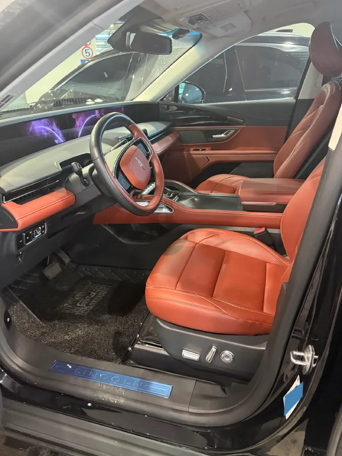 2025 Lincoln Nautilus 2.0T 261HP L4 8AT,autocango,china used car exporter,china ev exporter,chinese used car exporter,chinese used ev exporter
