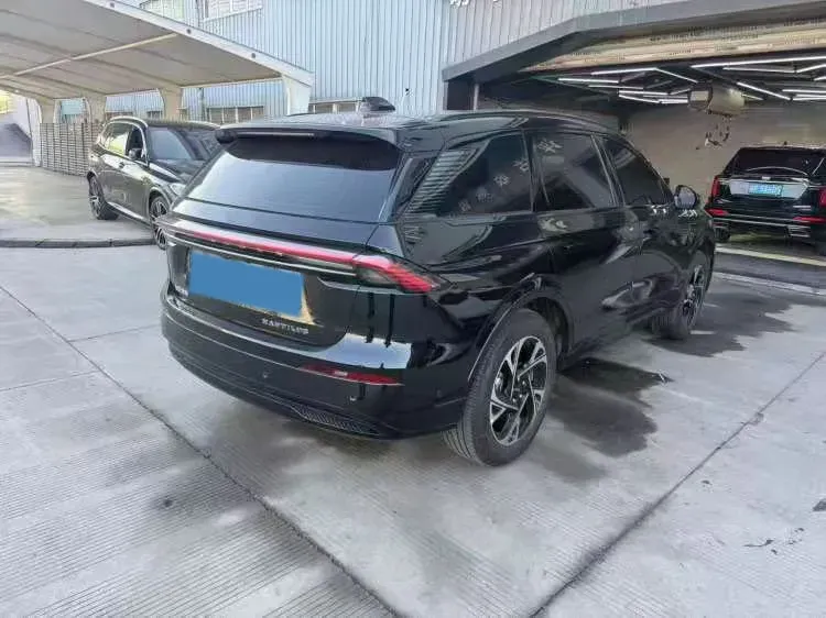 2025 Lincoln Nautilus 2.0T 261HP L4 8AT,autocango,china used car exporter,china ev exporter,chinese used car exporter,chinese used ev exporter