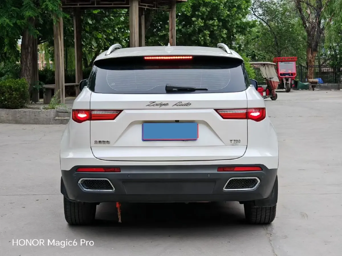 2017 Zotye T700 1.8T 177HP L4 6DCT,autocango,china used car exporter,china ev exporter,chinese used car exporter,chinese used ev exporter