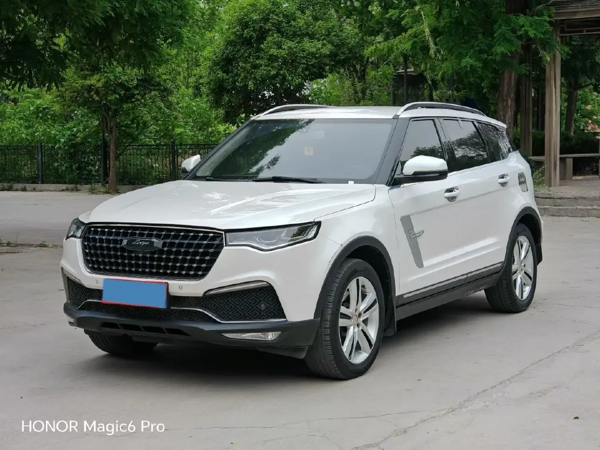 2017 Zotye T700 1.8T 177HP L4 6DCT,autocango,china used car exporter,china ev exporter,chinese used car exporter,chinese used ev exporter