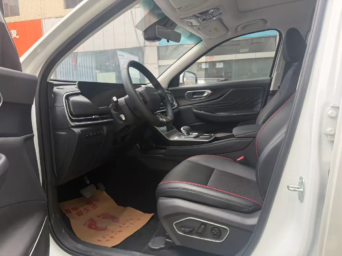 2023 BeiJing Auto X7 1.5T 188HP L4 7DCT,autocango,china used car exporter,china ev exporter,chinese used car exporter,chinese used ev exporter