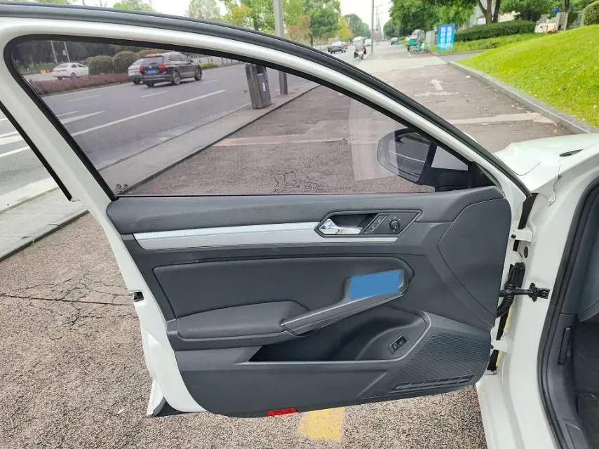 2019 Volkswagen Passat 1.4T 150HP L4 7DCT,autocango,china used car exporter,china ev exporter,chinese used car exporter,chinese used ev exporter