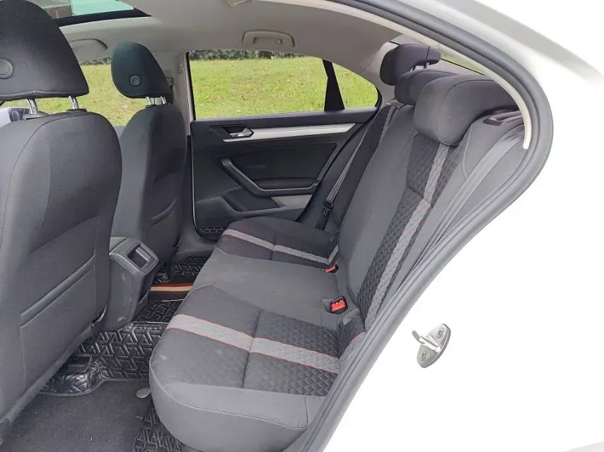 2019 Volkswagen Passat 1.4T 150HP L4 7DCT,autocango,china used car exporter,china ev exporter,chinese used car exporter,chinese used ev exporter