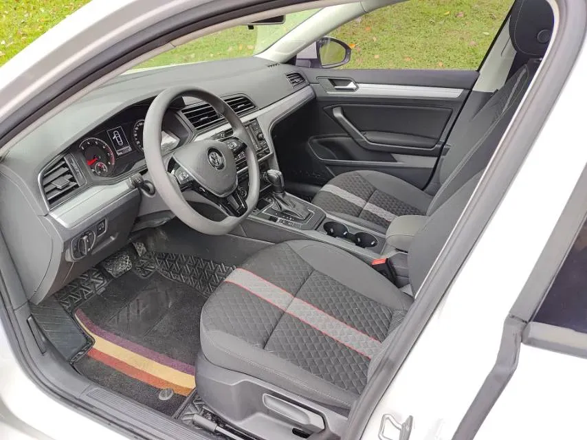 2019 Volkswagen Passat 1.4T 150HP L4 7DCT,autocango,china used car exporter,china ev exporter,chinese used car exporter,chinese used ev exporter