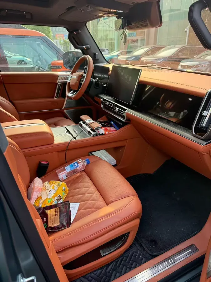 2025 Mercedes-Benz GLC Coupe AMG 2.0T 421HP L4 9AT,autocango,china used car exporter,china ev exporter,chinese used car exporter,chinese used ev exporter