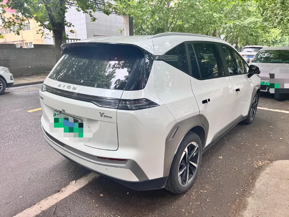 2023 GAC Trumpchi GS4 1.5T 177HP L4 6AT,autocango,china used car exporter,china ev exporter,chinese used car exporter,chinese used ev exporter