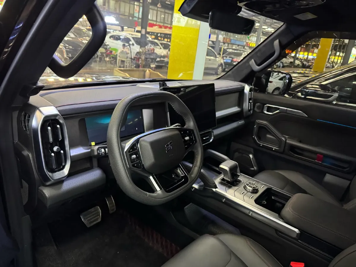 2023 Jetour Traveller 2.0T 254HP L4 7DCT,autocango,china used car exporter,china ev exporter,chinese used car exporter,chinese used ev exporter