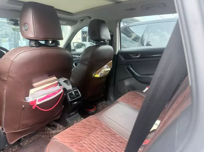 2020 Skoda Kodiak 2.0T 186HP L4 7DCT,autocango,china used car exporter,china ev exporter,chinese used car exporter,chinese used ev exporter