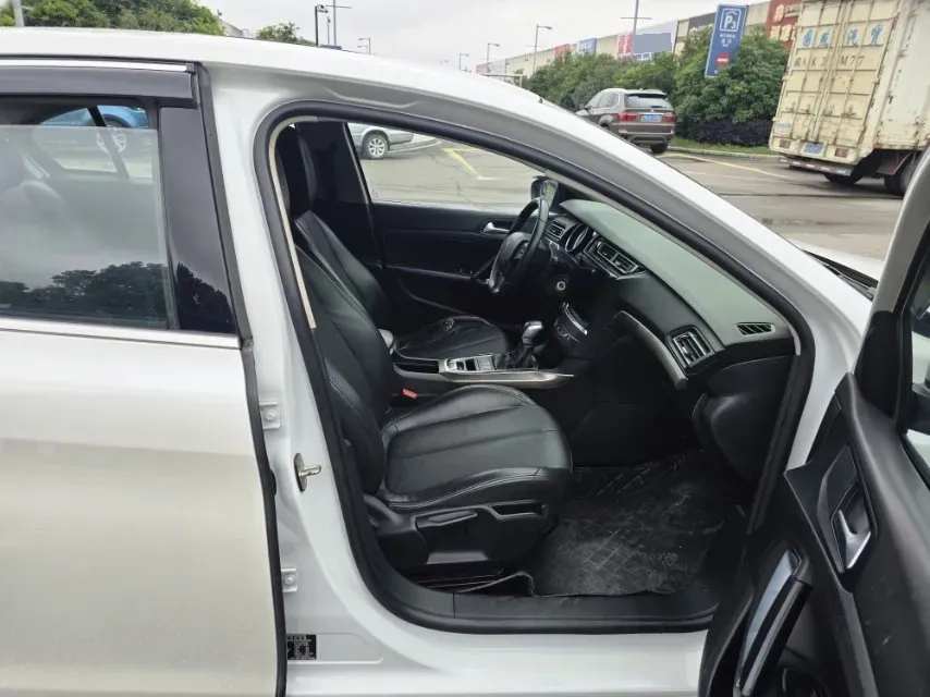 2018 Peugeot 408 1.6T 167HP L4 6AT,autocango,china used car exporter,china ev exporter,chinese used car exporter,chinese used ev exporter