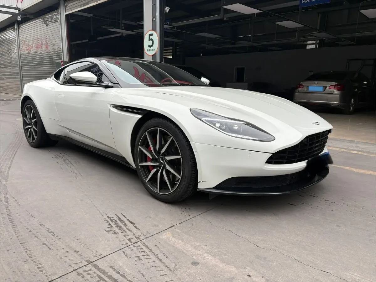 2020 Aston Martin DB11 4.0T 510HP V8 8AT,autocango,china used car exporter,china ev exporter,chinese used car exporter,chinese used ev exporter