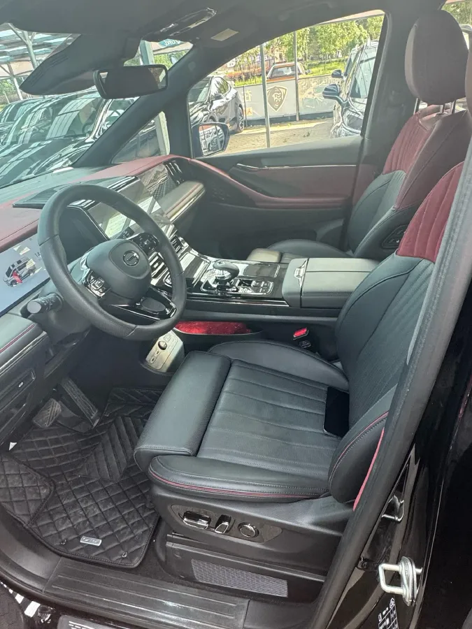 2024 GAC Trumpchi M8 2.0T 252HP L4 8AT,autocango,china used car exporter,china ev exporter,chinese used car exporter,chinese used ev exporter