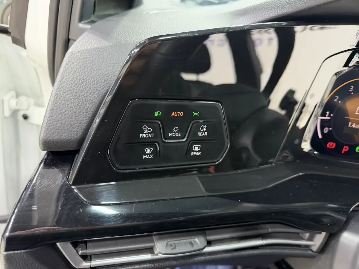 2021 Volkswagen Golf 1.4T 150HP L4 7DCT,autocango,china used car exporter,china ev exporter,chinese used car exporter,chinese used ev exporter