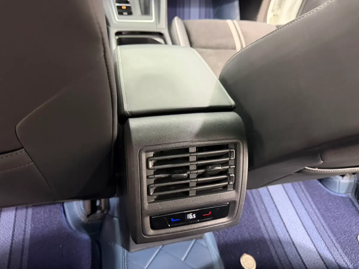 2021 Volkswagen Golf 1.4T 150HP L4 7DCT,autocango,china used car exporter,china ev exporter,chinese used car exporter,chinese used ev exporter