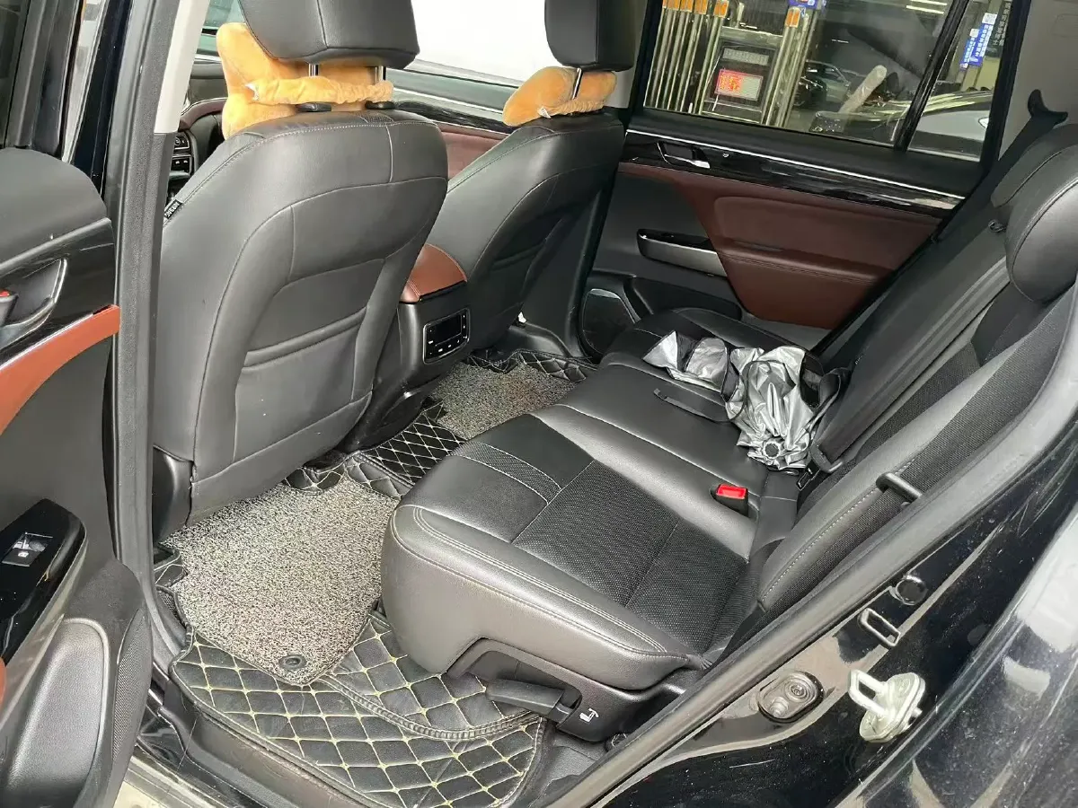 2017 GAC Trumpchi GS8 2.0T 201HP L4 6AT,autocango,china used car exporter,china ev exporter,chinese used car exporter,chinese used ev exporter