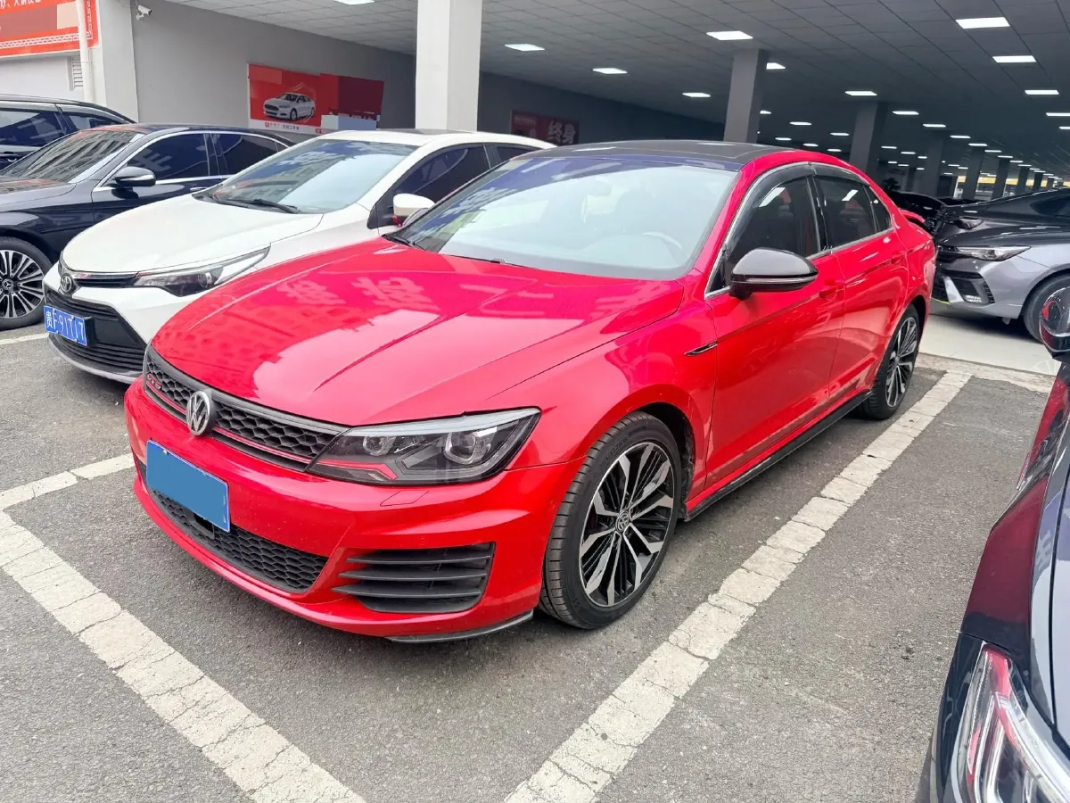 2017 Volkswagen Lamando 2.0T 220HP L4 7DCT,autocango,china used car exporter,china ev exporter,chinese used car exporter,chinese used ev exporter
