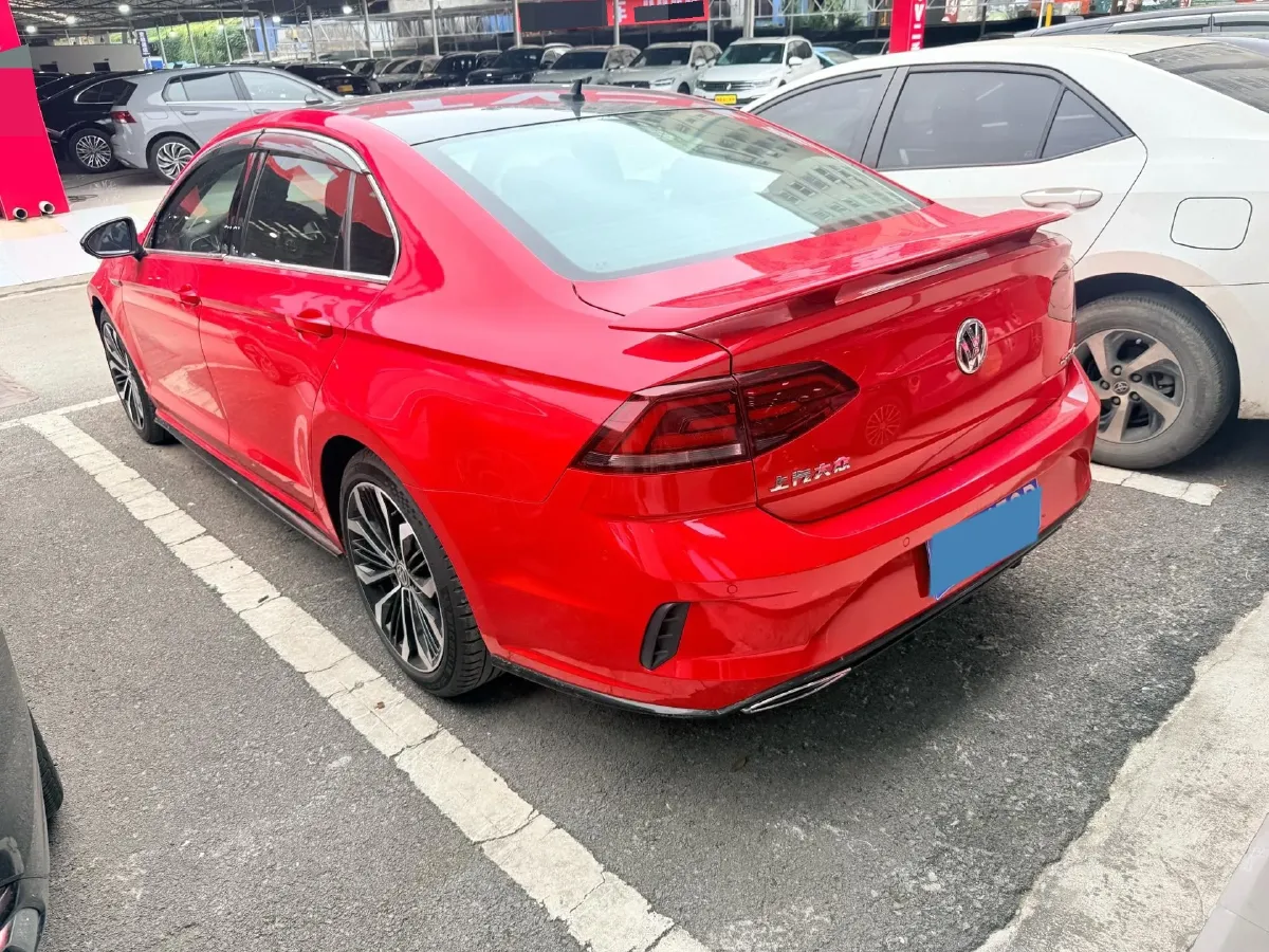 2017 Volkswagen Lamando 2.0T 220HP L4 7DCT,autocango,china used car exporter,china ev exporter,chinese used car exporter,chinese used ev exporter
