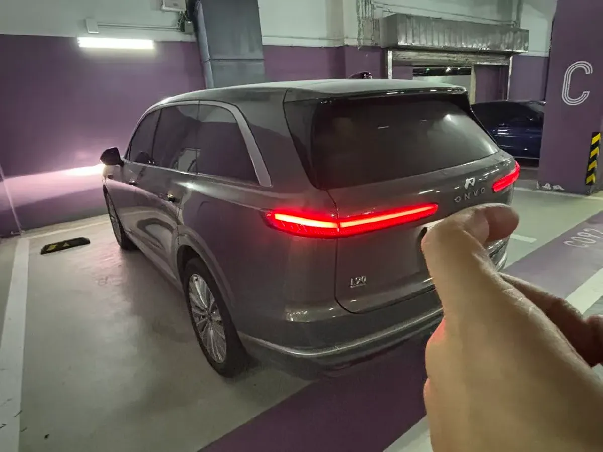 2025 ONVO L90 BEV,autocango,china used car exporter,china ev exporter,chinese used car exporter,chinese used ev exporter