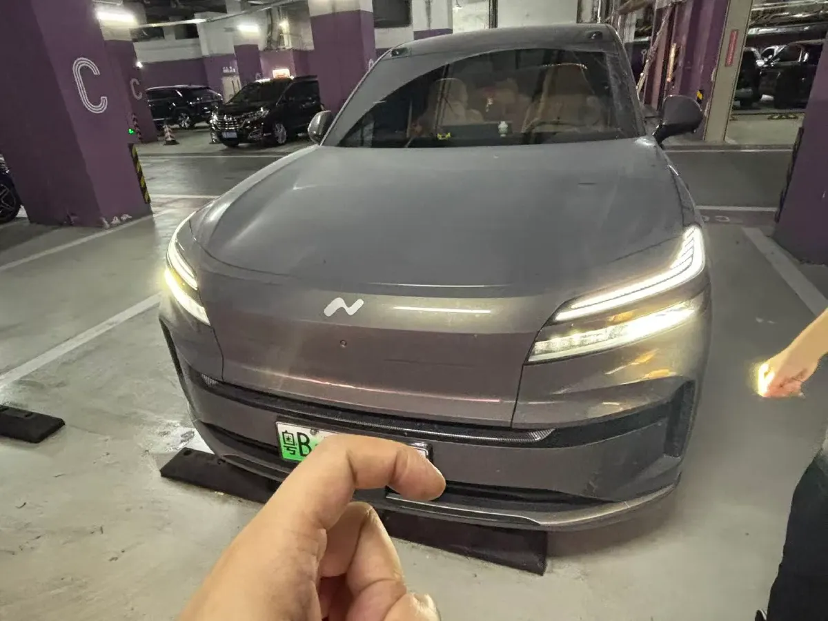 2025 ONVO L90 BEV,autocango,china used car exporter,china ev exporter,chinese used car exporter,chinese used ev exporter