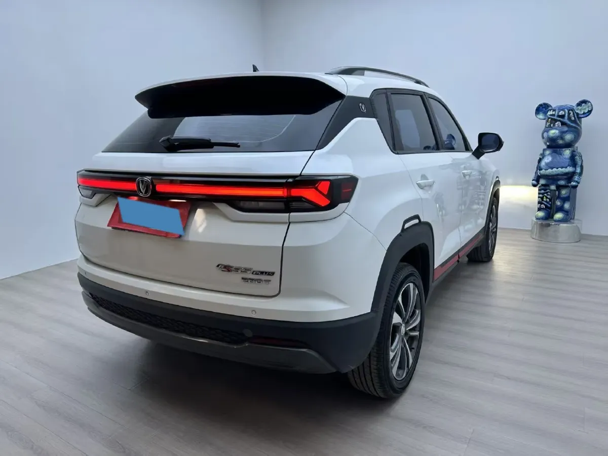 2023 ChangAn CS35 Plus 1.4T 160HP L4 7DCT,autocango,china used car exporter,china ev exporter,chinese used car exporter,chinese used ev exporter