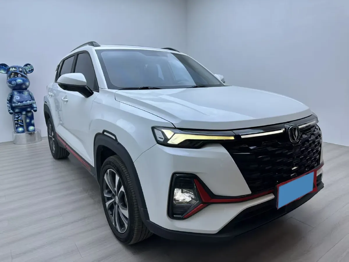 2023 ChangAn CS35 Plus 1.4T 160HP L4 7DCT,autocango,china used car exporter,china ev exporter,chinese used car exporter,chinese used ev exporter