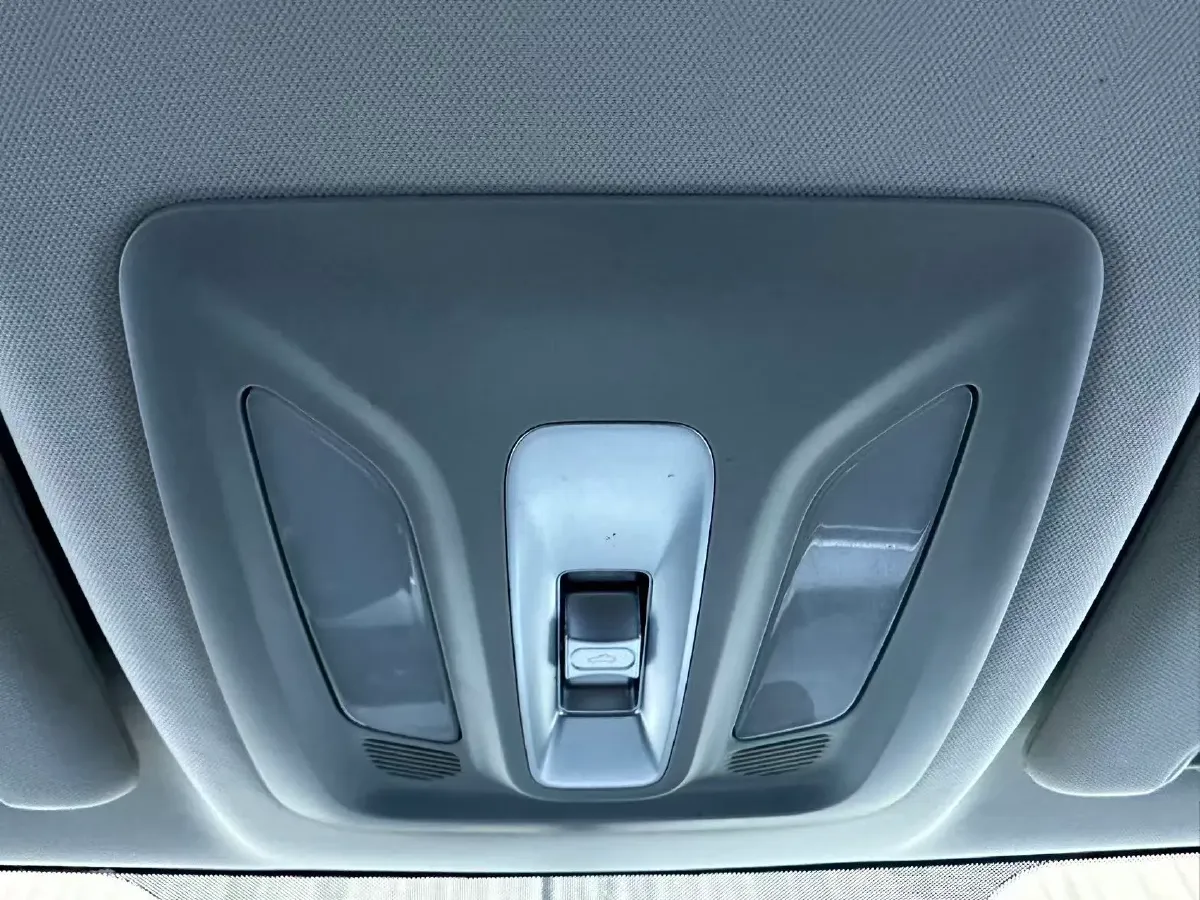 2023 ChangAn CS35 Plus 1.4T 160HP L4 7DCT,autocango,china used car exporter,china ev exporter,chinese used car exporter,chinese used ev exporter