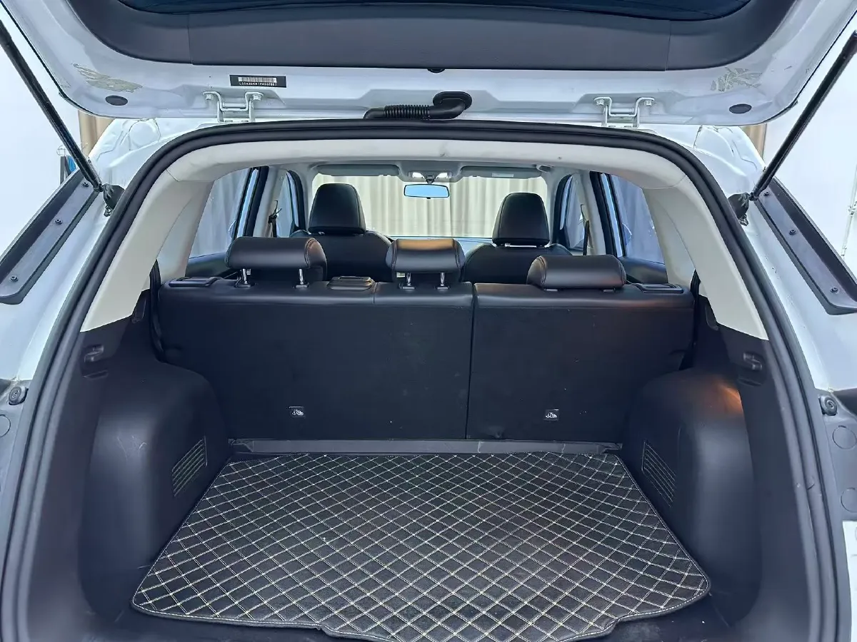 2023 ChangAn CS35 Plus 1.4T 160HP L4 7DCT,autocango,china used car exporter,china ev exporter,chinese used car exporter,chinese used ev exporter