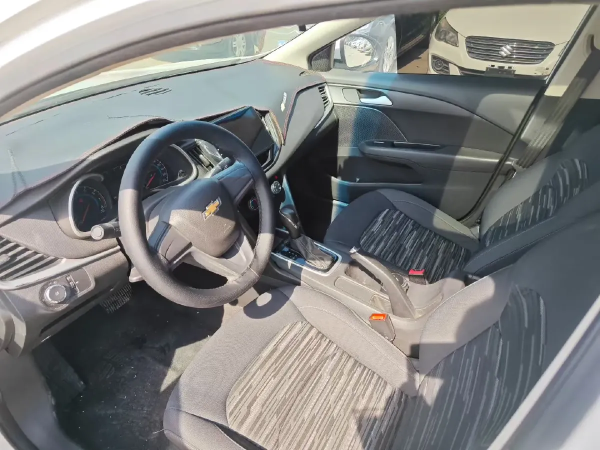 2019 Chevrolet Cavalier 1.5L 113HP L4 6AT,autocango,china used car exporter,china ev exporter,chinese used car exporter,chinese used ev exporter