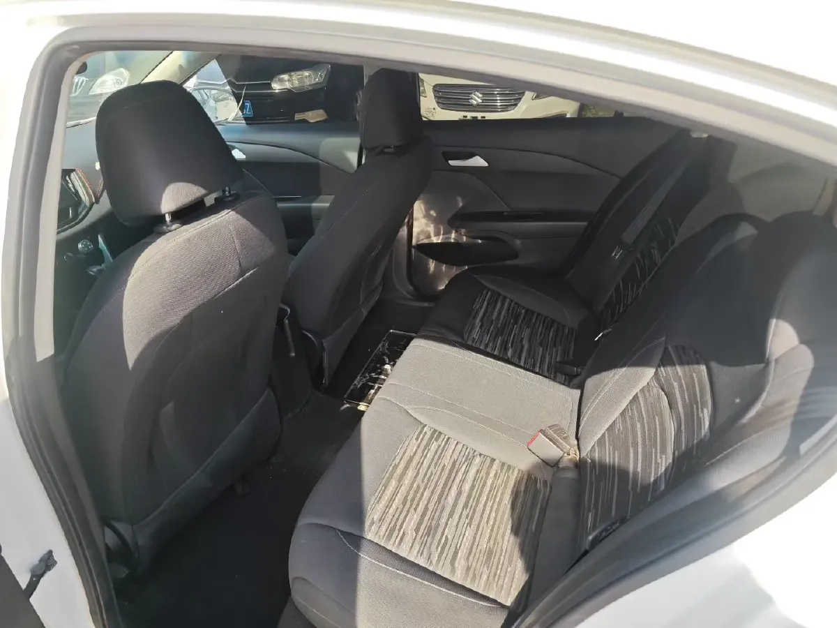 2019 Chevrolet Cavalier 1.5L 113HP L4 6AT,autocango,china used car exporter,china ev exporter,chinese used car exporter,chinese used ev exporter