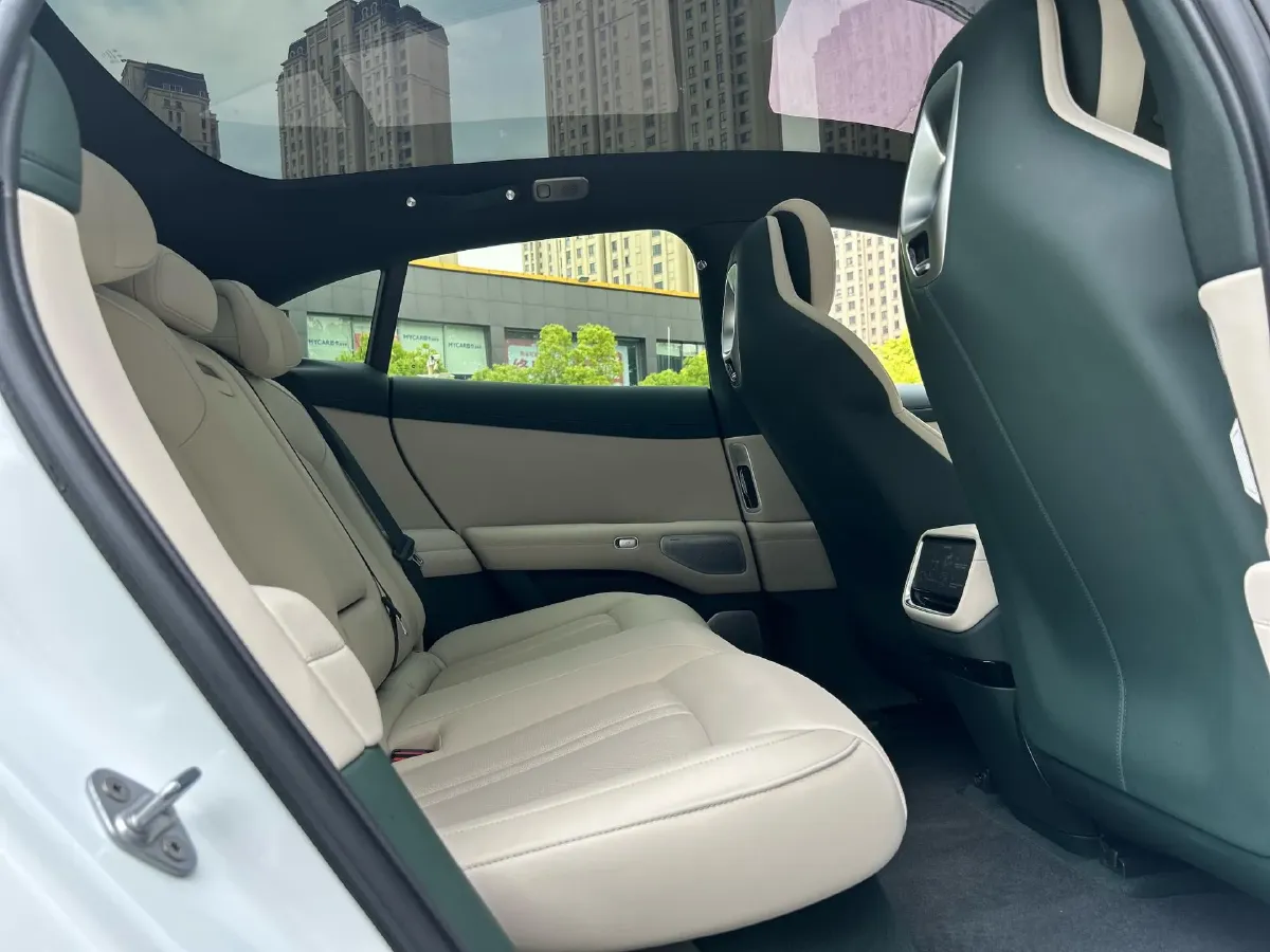 2025 MI YU7 BEV,autocango,china used car exporter,china ev exporter,chinese used car exporter,chinese used ev exporter